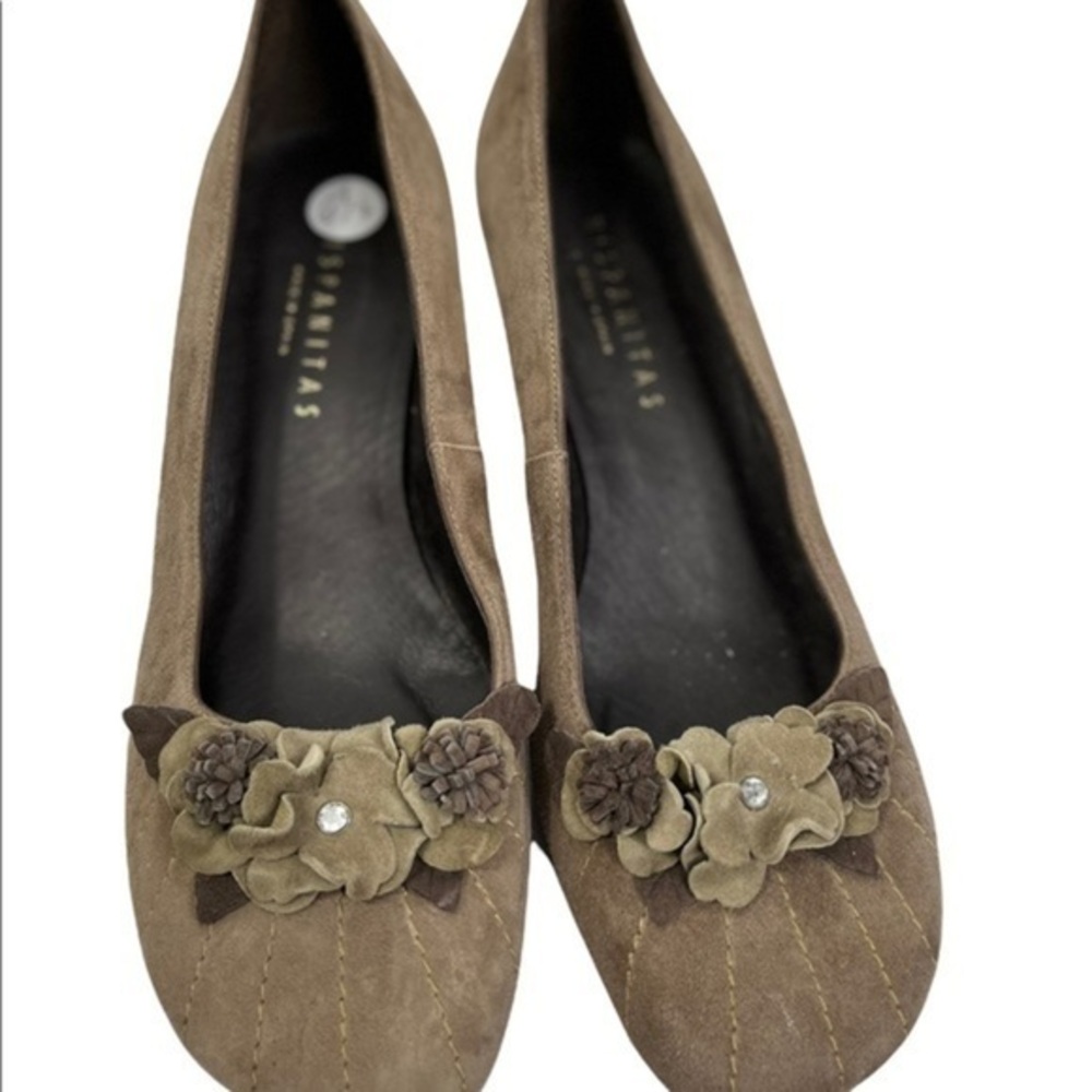 Hispanitas genuine suede dressy shoes in neutral color w small heel, size 37